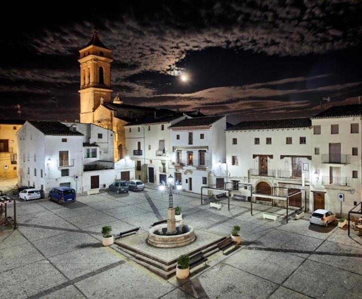 Alojamiento Turistico La Tinaja Requena Extérieur photo