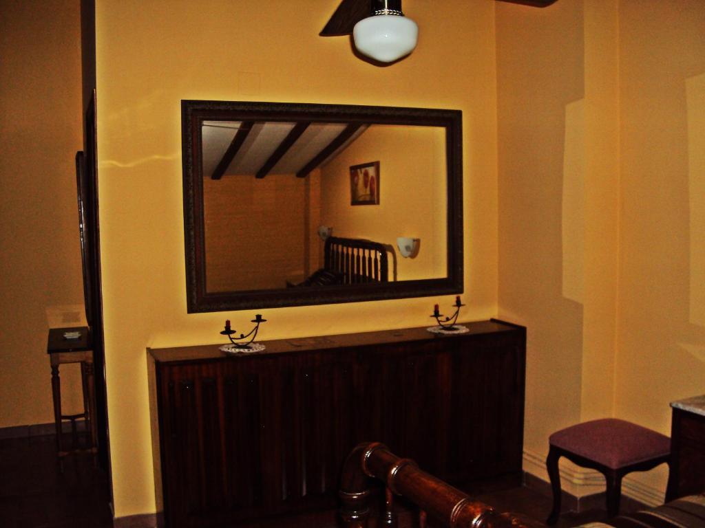 Alojamiento Turistico La Tinaja Requena Chambre photo