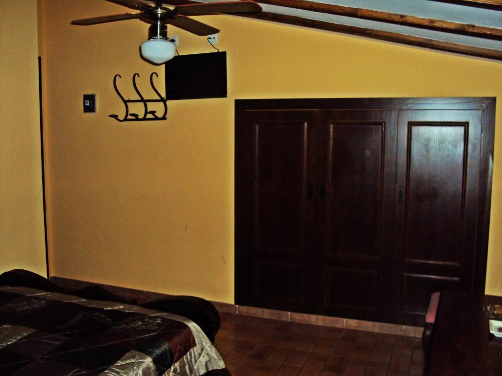 Alojamiento Turistico La Tinaja Requena Chambre photo