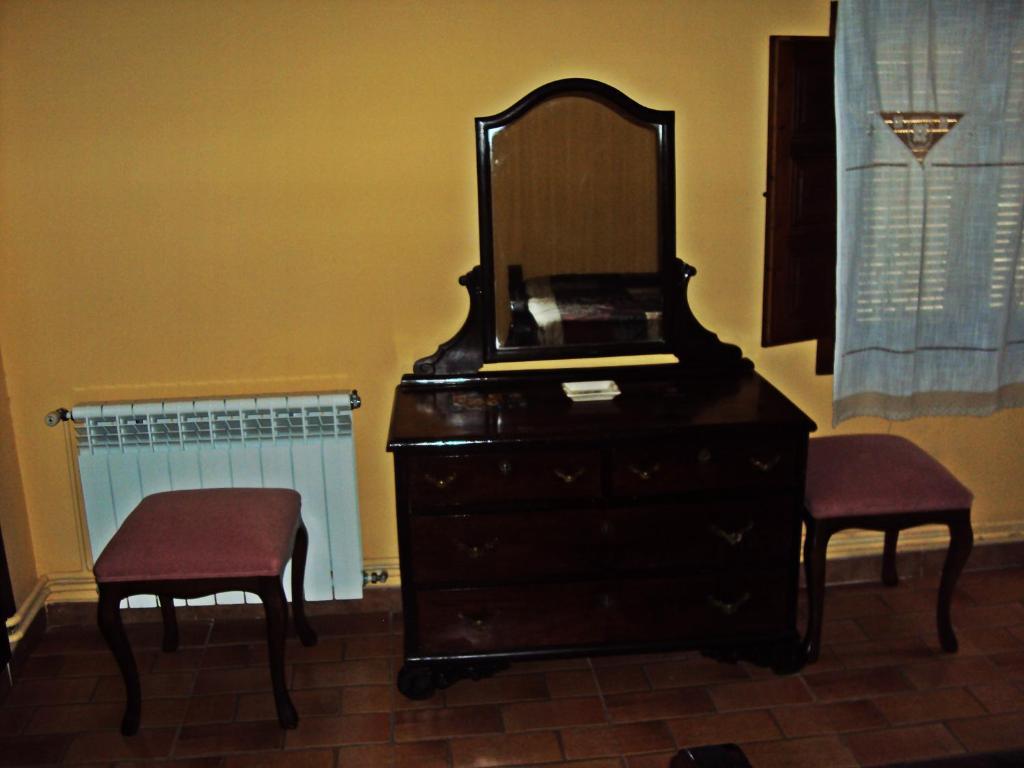 Alojamiento Turistico La Tinaja Requena Chambre photo
