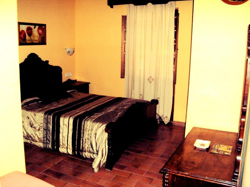 Alojamiento Turistico La Tinaja Requena Chambre photo