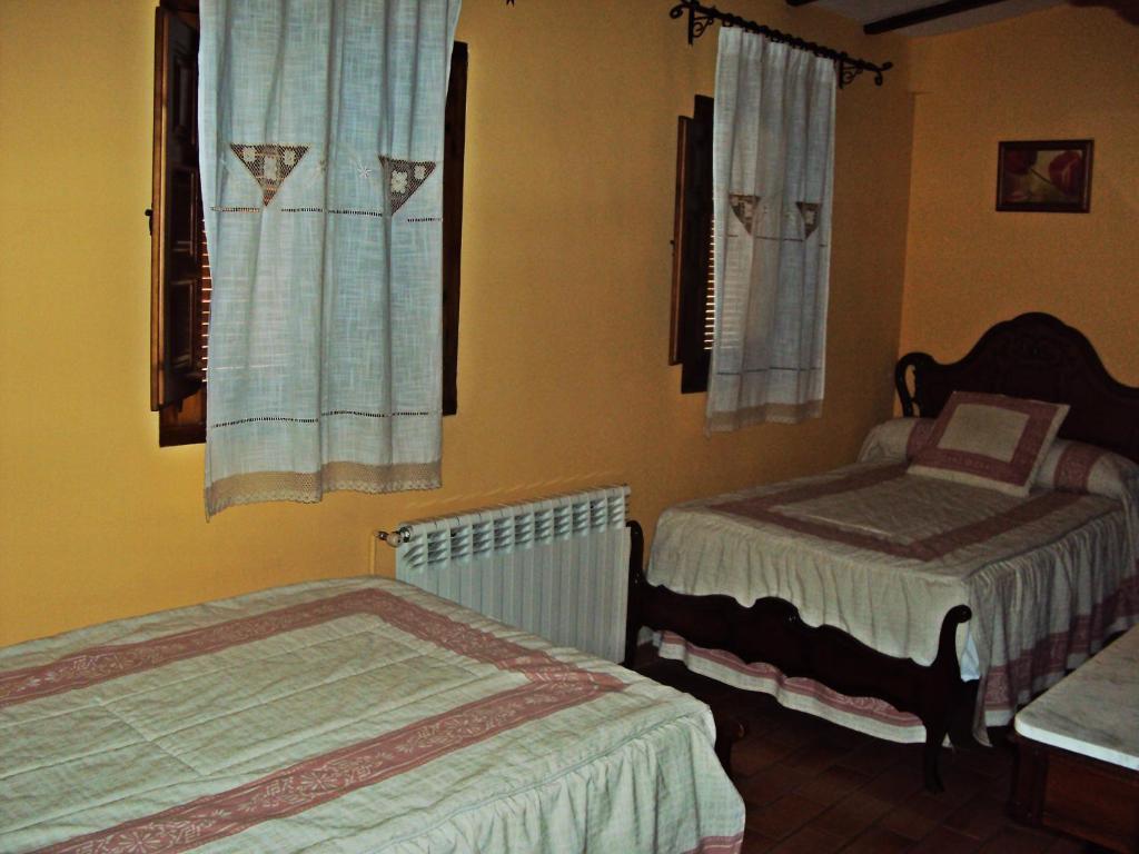 Alojamiento Turistico La Tinaja Requena Chambre photo