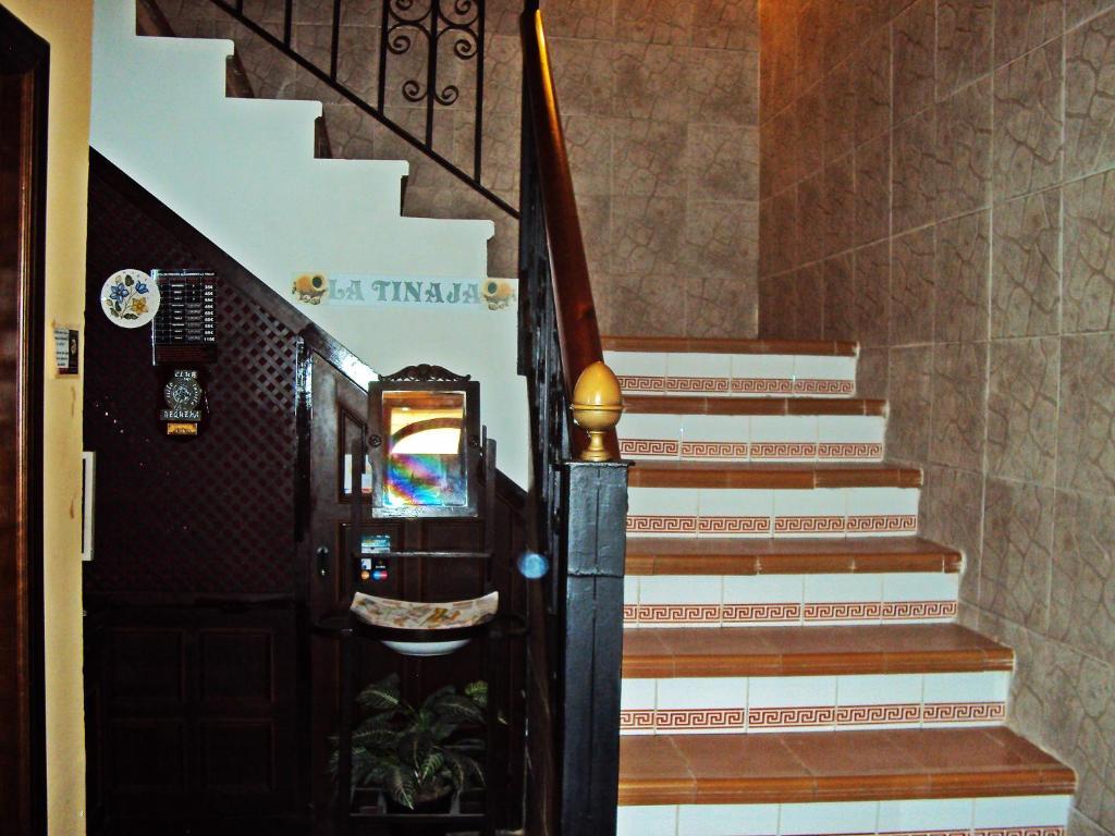 Alojamiento Turistico La Tinaja Requena Extérieur photo